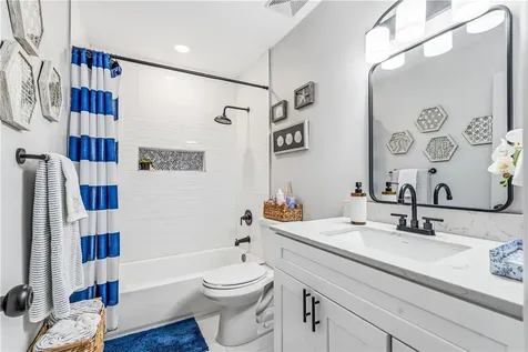 6 Vista Palm Lane Vero Beach FL 32962