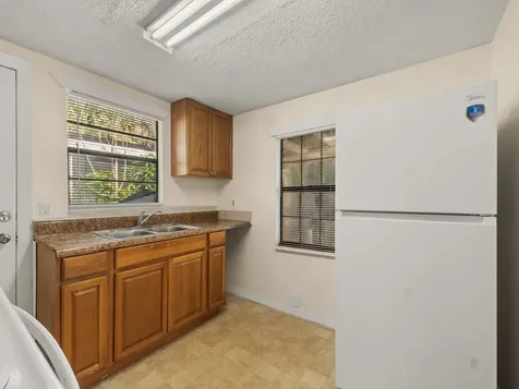 3370 45th Place Vero Beach FL 32967