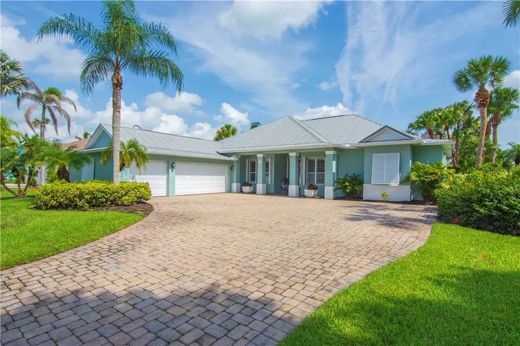 6566 35th Place Vero Beach FL 32966