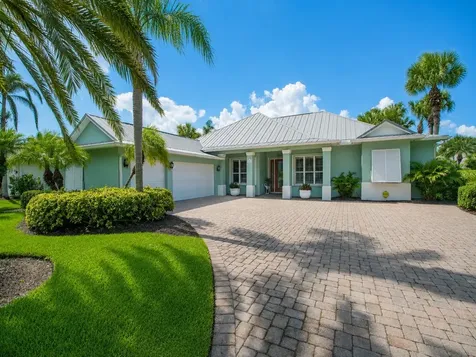6566 35th Place Vero Beach FL 32966