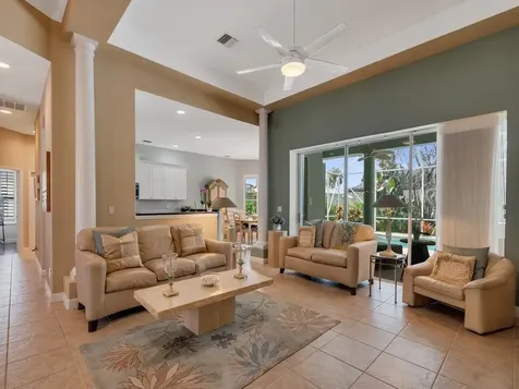 6566 35th Place Vero Beach FL 32966
