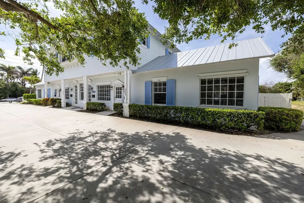 3503 Ocean Drive Vero Beach FL 32963