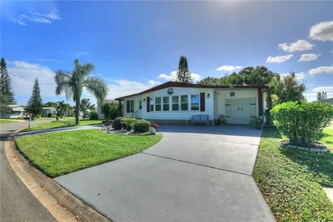 719 Hyacinth Circle Barefoot Bay FL 32976
