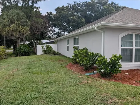 261 Midvale Terrace Sebastian FL 32958