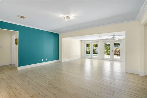 500 Gardenia Lane Vero Beach FL 32963