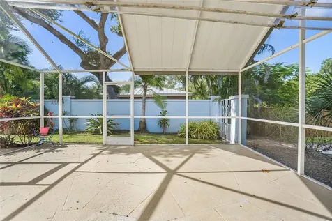 500 Gardenia Lane Vero Beach FL 32963