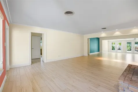 500 Gardenia Lane Vero Beach FL 32963