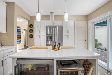 490 10th Place Vero Beach FL 32960