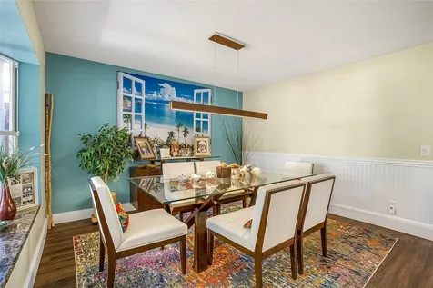 490 10th Place Vero Beach FL 32960