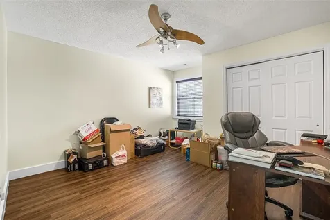 490 10th Place Vero Beach FL 32960