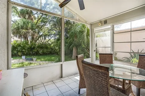 490 10th Place Vero Beach FL 32960