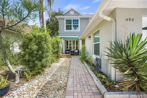 490 10th Place Vero Beach FL 32960