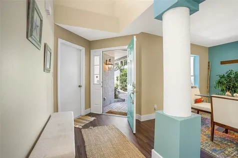 490 10th Place Vero Beach FL 32960