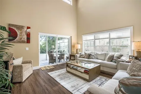 490 10th Place Vero Beach FL 32960