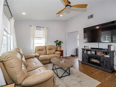1656 3rd Avenue SW Vero Beach FL 32962
