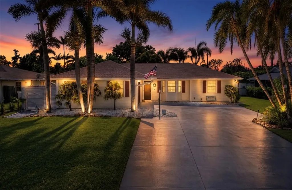 175 9th Court Vero Beach FL 32962