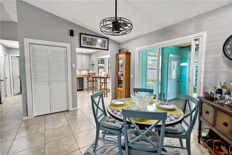 175 9th Court Vero Beach FL 32962