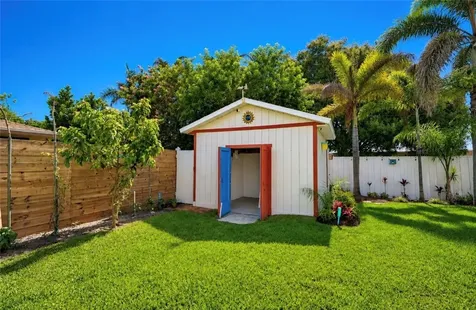 175 9th Court Vero Beach FL 32962