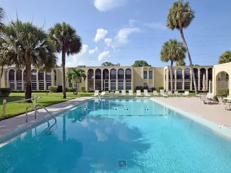 835 18th Street Vero Beach FL 32960
