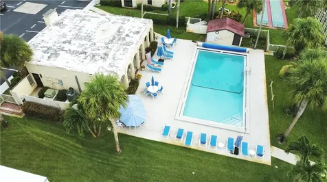 835 18th Street Vero Beach FL 32960