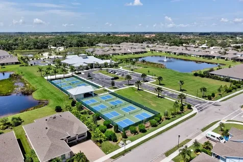 3385 Wild Banyan Way Vero Beach FL 32966