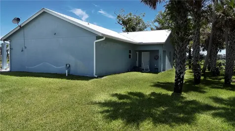 18601 Orange Avenue Fort Pierce FL 34945