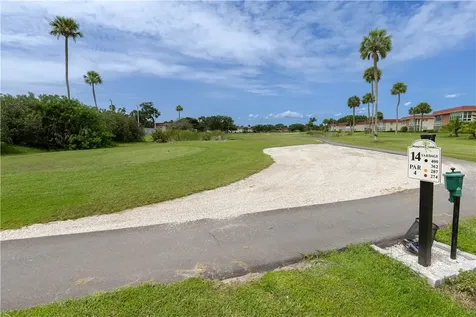 95 Spring Lake Drive Vero Beach FL 32962