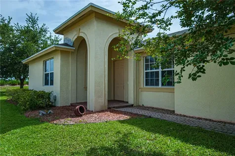 9851 E Verona Circle Vero Beach FL 32966