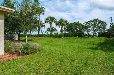 9851 E Verona Circle Vero Beach FL 32966