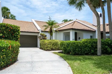 2135 Via Fuentes Vero Beach FL 32963
