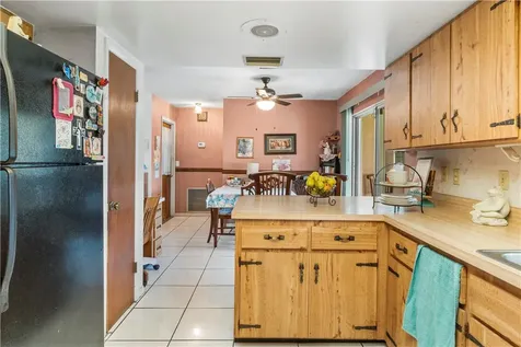 710 Rose Avenue Sebastian FL 32958