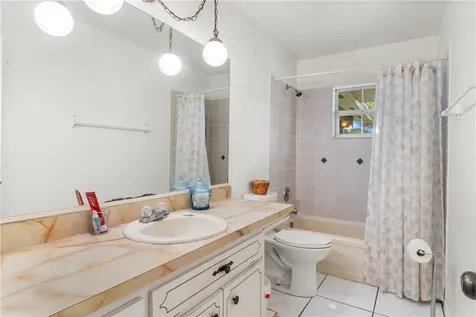 710 Rose Avenue Sebastian FL 32958