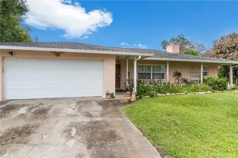 710 Rose Avenue Sebastian FL 32958