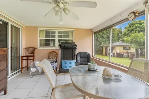 710 Rose Avenue Sebastian FL 32958
