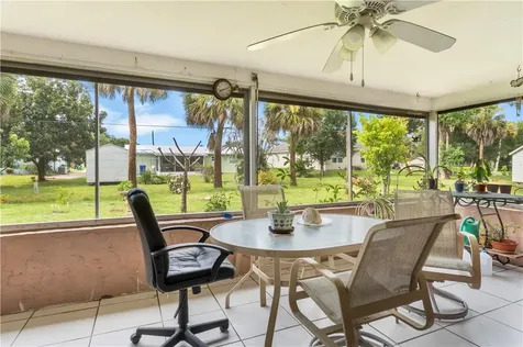 710 Rose Avenue Sebastian FL 32958