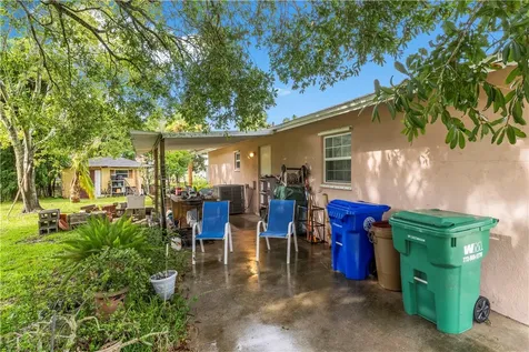 710 Rose Avenue Sebastian FL 32958