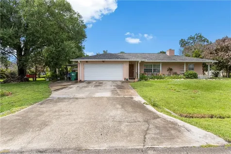 710 Rose Avenue Sebastian FL 32958