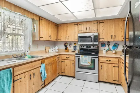 710 Rose Avenue Sebastian FL 32958