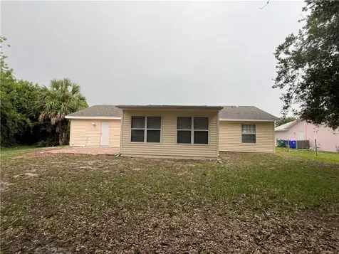 1018 Landsdowne Drive Sebastian FL 32958