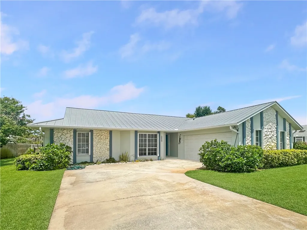 5209 Eagle Drive Fort Pierce FL 34951