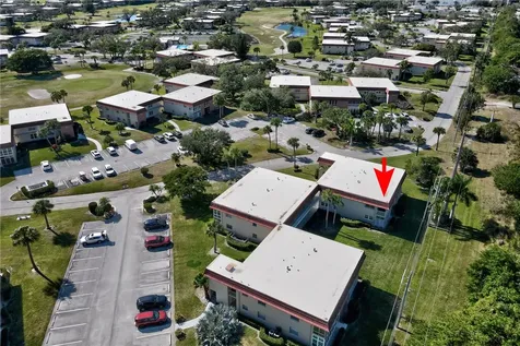 107 Spring Lake Court Vero Beach FL 32962