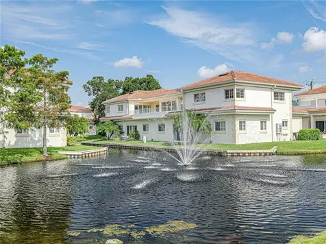 524 7th Square Vero Beach FL 32962