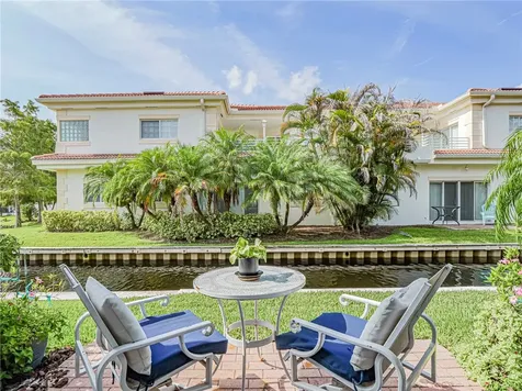524 7th Square Vero Beach FL 32962