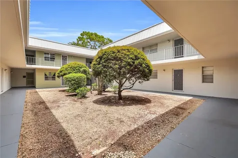 2302 Sunrise Boulevard Fort Pierce FL 34982