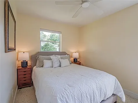 2716 53rd Avenue Vero Beach FL 32966
