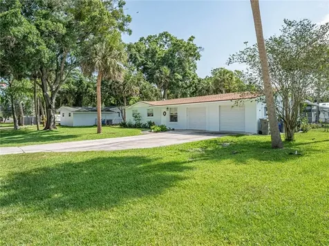 2716 53rd Avenue Vero Beach FL 32966