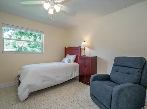 2716 53rd Avenue Vero Beach FL 32966