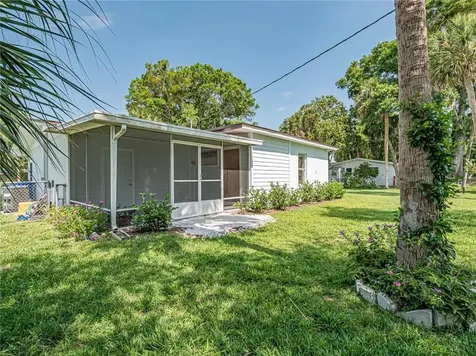 2716 53rd Avenue Vero Beach FL 32966