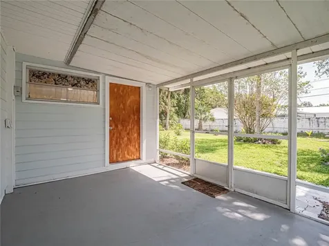 2716 53rd Avenue Vero Beach FL 32966