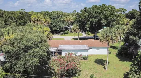 2716 53rd Avenue Vero Beach FL 32966